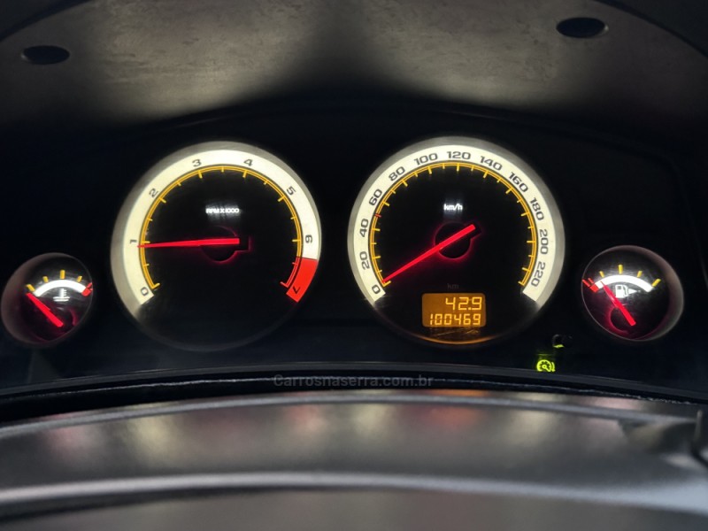 VECTRA 2.0 MPFI GT HATCH 8V FLEX 4P MANUAL - 2011 - CAXIAS DO SUL