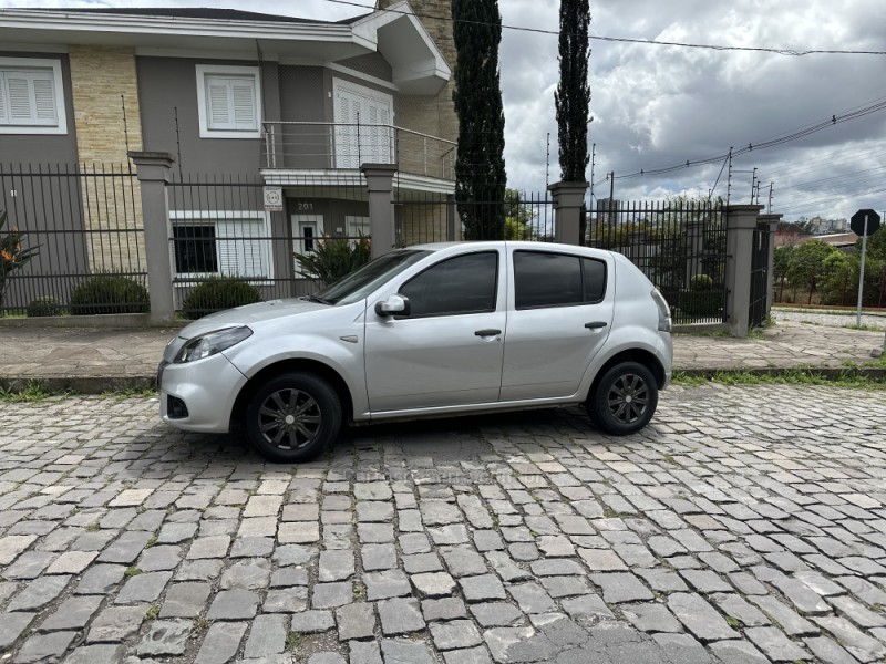 SANDERO 1.0 EXPRESSION 16V FLEX 4P MANUAL - 2014 - CAXIAS DO SUL