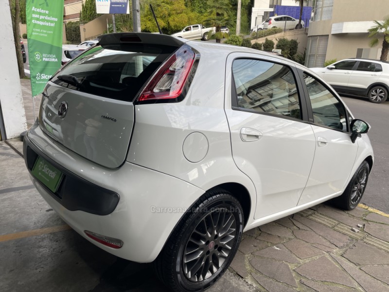 PUNTO 1.6 ESSENCE 16V FLEX 4P MANUAL - 2014 - BENTO GONçALVES