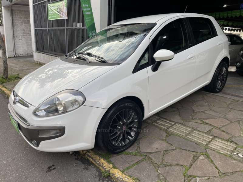 PUNTO 1.6 ESSENCE 16V FLEX 4P MANUAL - 2014 - BENTO GONçALVES