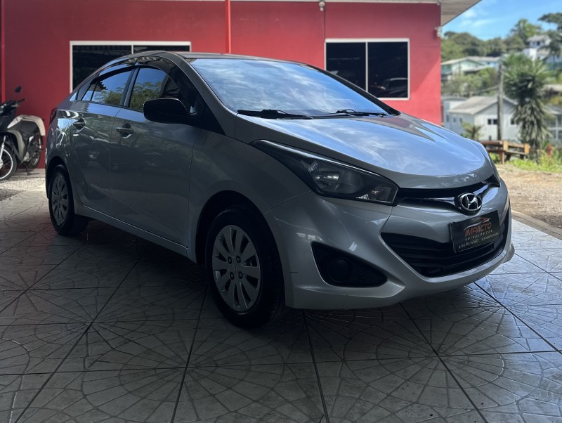 HB20S 1.6 COMFORT PLUS 16V FLEX 4P AUTOMÁTICO - 2015 - CAXIAS DO SUL