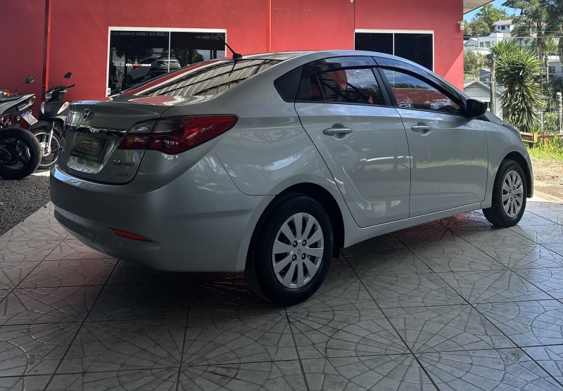 HB20S 1.6 COMFORT PLUS 16V FLEX 4P AUTOMÁTICO - 2015 - CAXIAS DO SUL