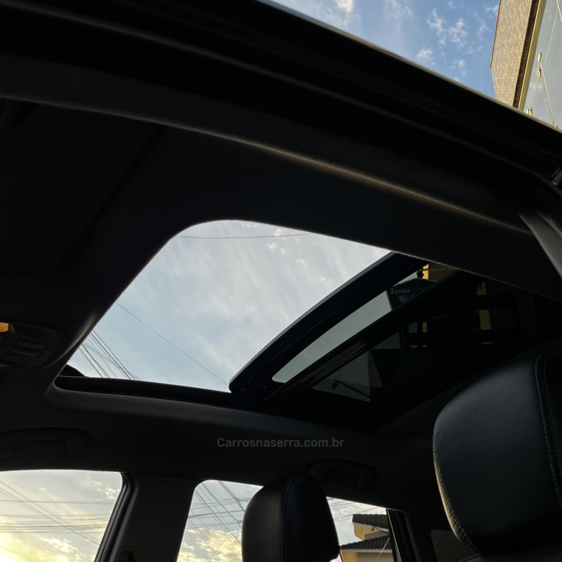 TRACKER 1.2 12V PREMIER TURBO FLEX 4P AUTOMÁTICO - 2021 - VACARIA