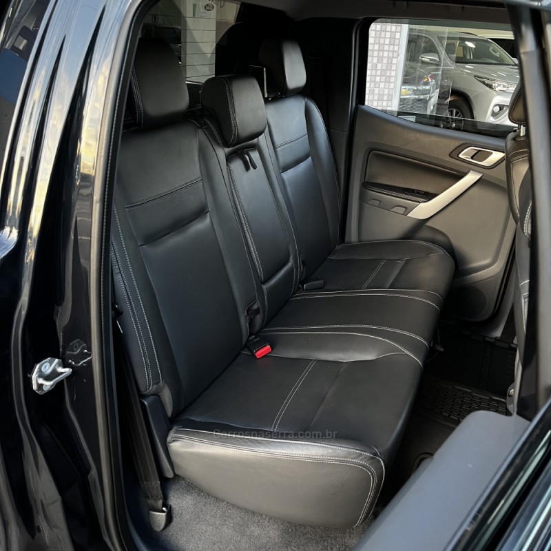RANGER 3.2 LIMITED 4X4 CD 20V DIESEL 4P AUTOMÁTICO - 2015 - VACARIA