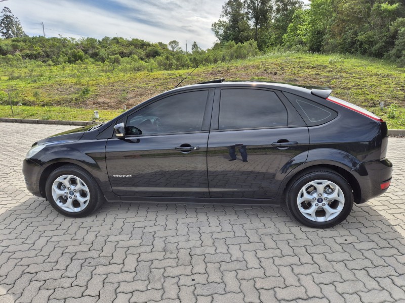 FOCUS 2.0 TITANIUM HATCH 16V FLEX 4P AUTOMÁTICO - 2012 - BENTO GONçALVES