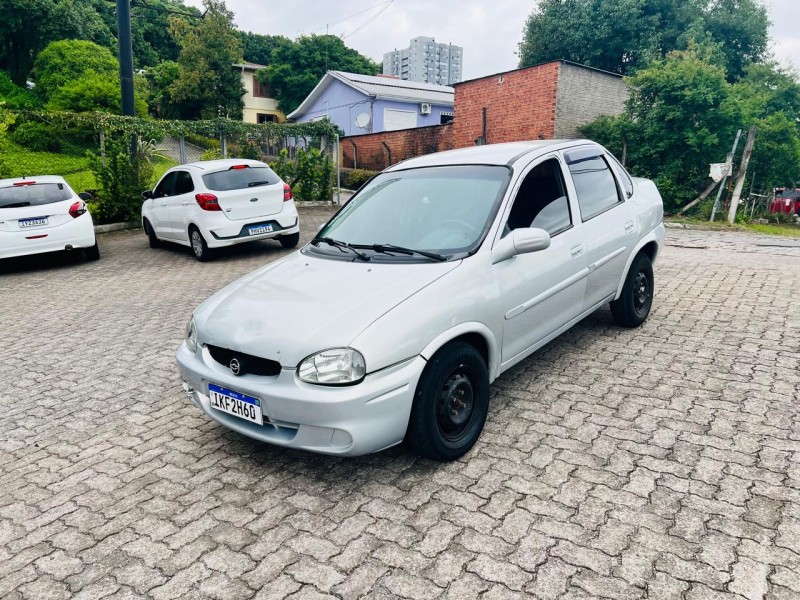 CORSA 1.0 MPFI CLASSIC SEDAN 8V GASOLINA 4P MANUAL - 2001 - BENTO GONçALVES