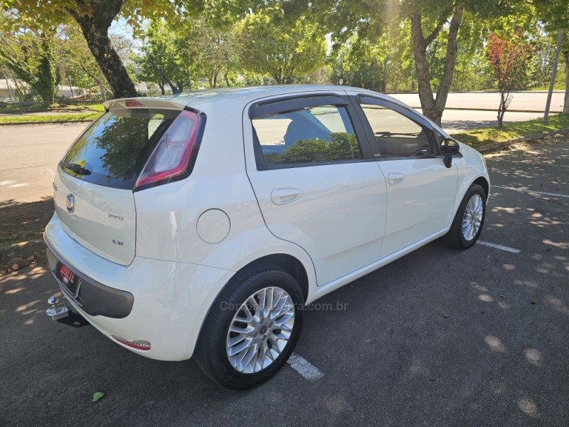 PUNTO 1.6 ESSENCE 16V FLEX 4P MANUAL - 2014 - BENTO GONçALVES