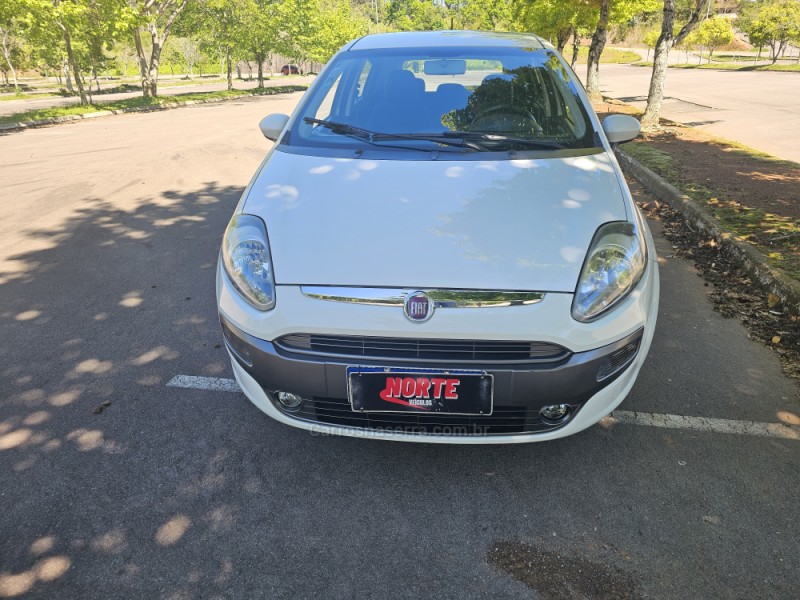 PUNTO 1.6 ESSENCE 16V FLEX 4P MANUAL - 2014 - BENTO GONçALVES