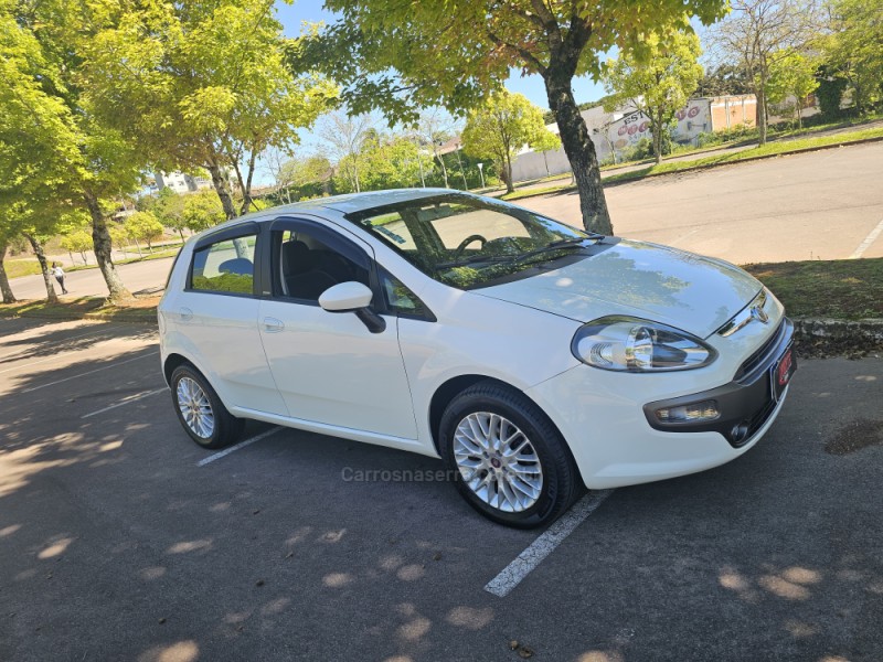 PUNTO 1.6 ESSENCE 16V FLEX 4P MANUAL - 2014 - BENTO GONçALVES