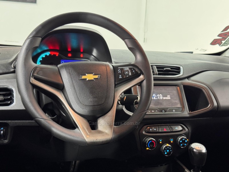 ONIX 1.4 MPFI LTZ 8V FLEX 4P MANUAL - 2016 - ESTâNCIA VELHA