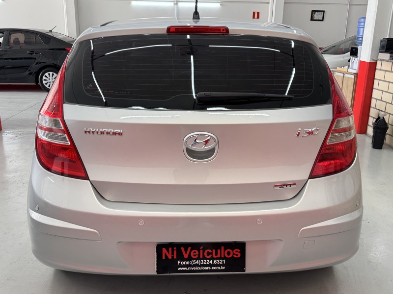 I30 2.0 MPI 16V GASOLINA 4P MANUAL - 2010 - CAXIAS DO SUL