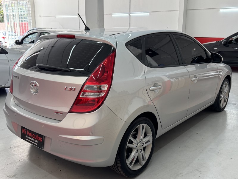 I30 2.0 MPI 16V GASOLINA 4P MANUAL - 2010 - CAXIAS DO SUL