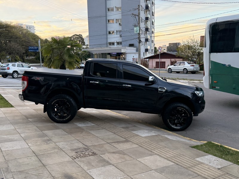 RANGER 3.2 XLT 4X4 CD 20V DIESEL 4P AUTOMÁTICO - 2019 - FARROUPILHA