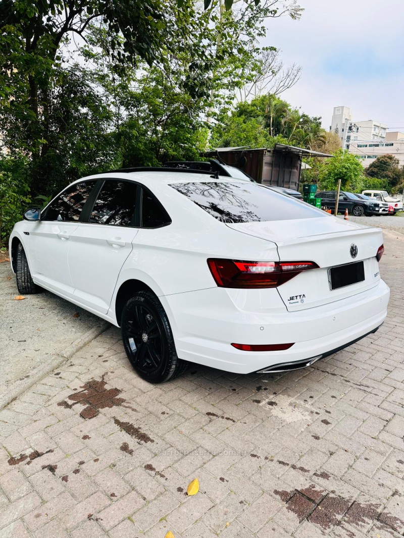JETTA 1.4 R-LINE 250 16V TSI FLEX 4P AUTOMÁTICO - 2020 - TAPEJARA