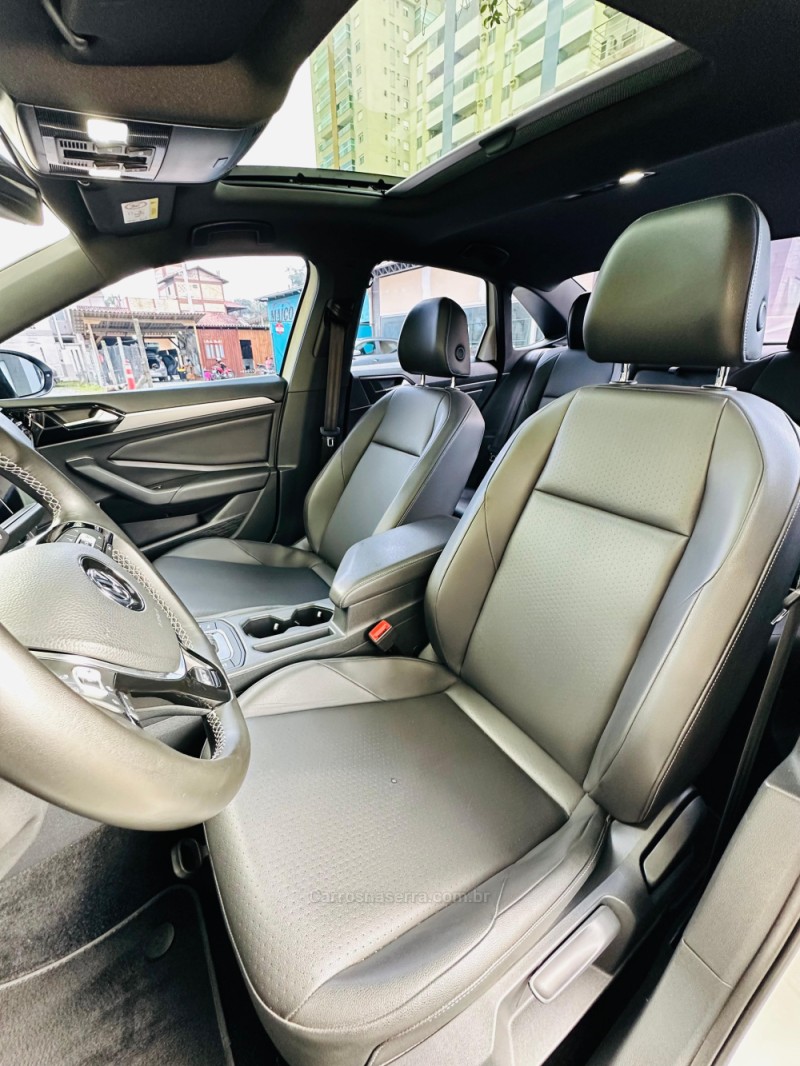 JETTA 1.4 R-LINE 250 16V TSI FLEX 4P AUTOMÁTICO - 2020 - TAPEJARA
