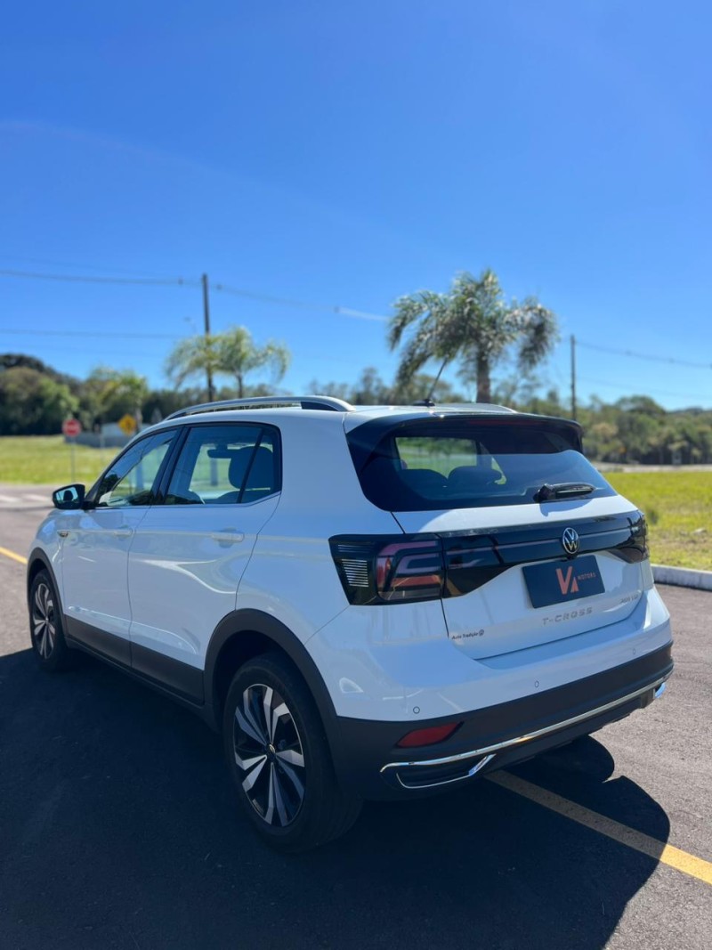 T-CROSS 1.4 HIGHLINE TSI 16V FLEX 4P AUTOMÁTICO - 2022 - CARLOS BARBOSA