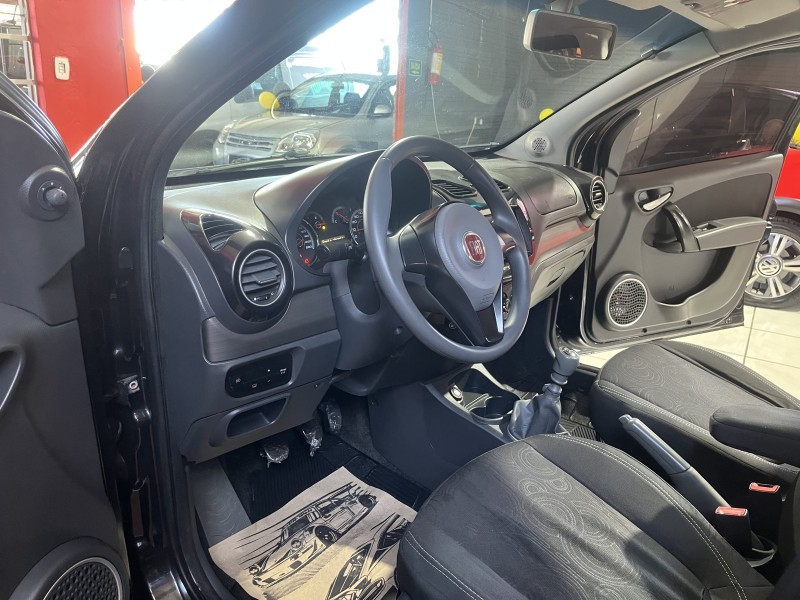 GRAND SIENA 1.4 MPI ATTRACTIVE 8V FLEX 4P MANUAL - 2012 - CAXIAS DO SUL