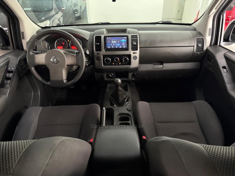 FRONTIER 2.5 S 4X4 CD TURBO ELETRONIC DIESEL 4P MANUAL - 2015 - NOVO HAMBURGO