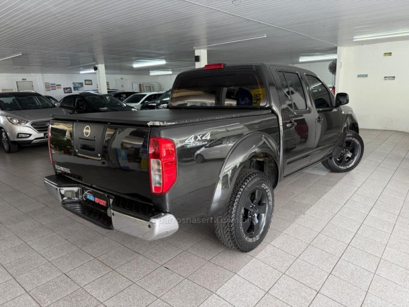 FRONTIER 2.5 S 4X4 CD TURBO ELETRONIC DIESEL 4P MANUAL - 2015 - NOVO HAMBURGO