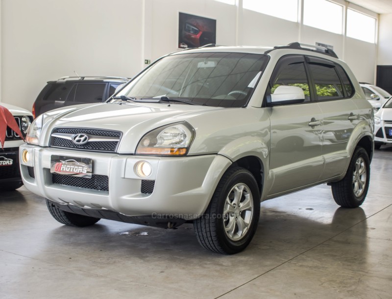 TUCSON 2.0 MPFI GL 16V 2WD GASOLINA 4P AUTOMÁTICO - 2012 - NOVO HAMBURGO