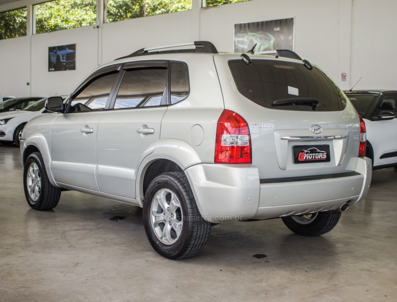 TUCSON 2.0 MPFI GL 16V 2WD GASOLINA 4P AUTOMÁTICO - 2012 - NOVO HAMBURGO