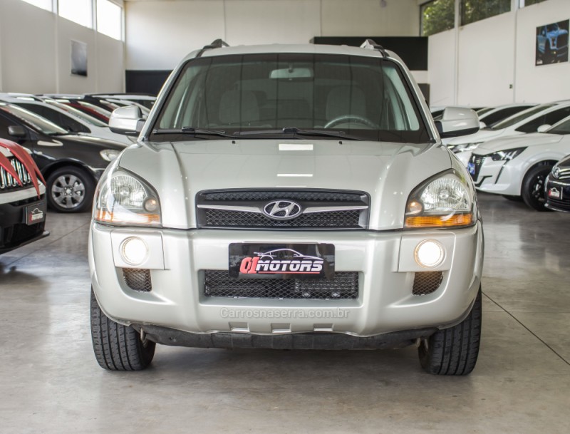 TUCSON 2.0 MPFI GL 16V 2WD GASOLINA 4P AUTOMÁTICO - 2012 - NOVO HAMBURGO