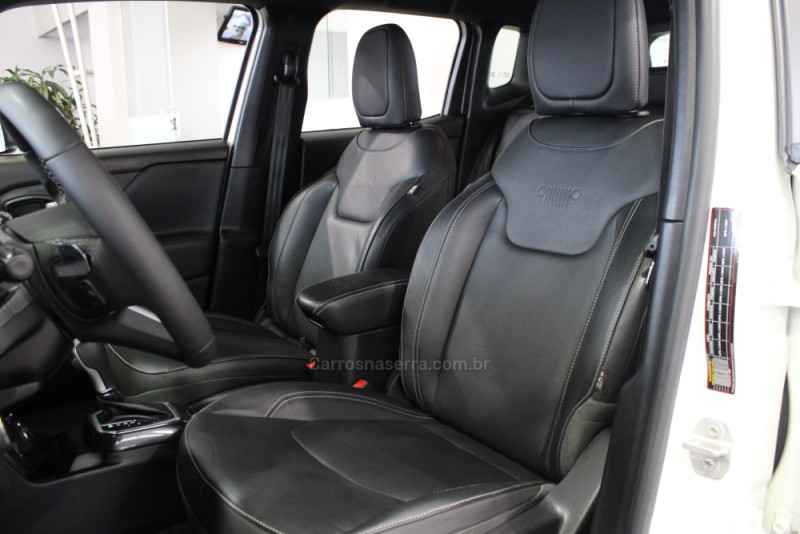 RENEGADE 1.3 16V SAHARA T270 TURBO FLEX 4P AUTOMÁTICO - 2025 - CAXIAS DO SUL