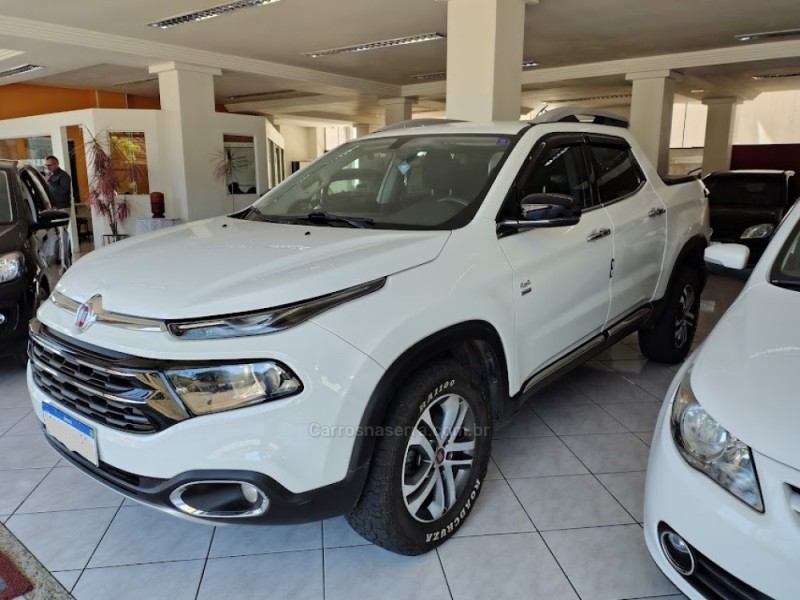 TORO 2.0 16V TURBO DIESEL VOLCANO AT9 4X4 AUTOMÁTICO - 2018 - NOVA PRATA