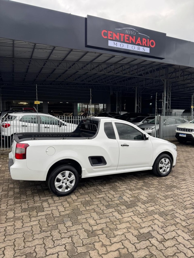 MONTANA 1.4 MPFI LS CS 8V FLEX 2P MANUAL