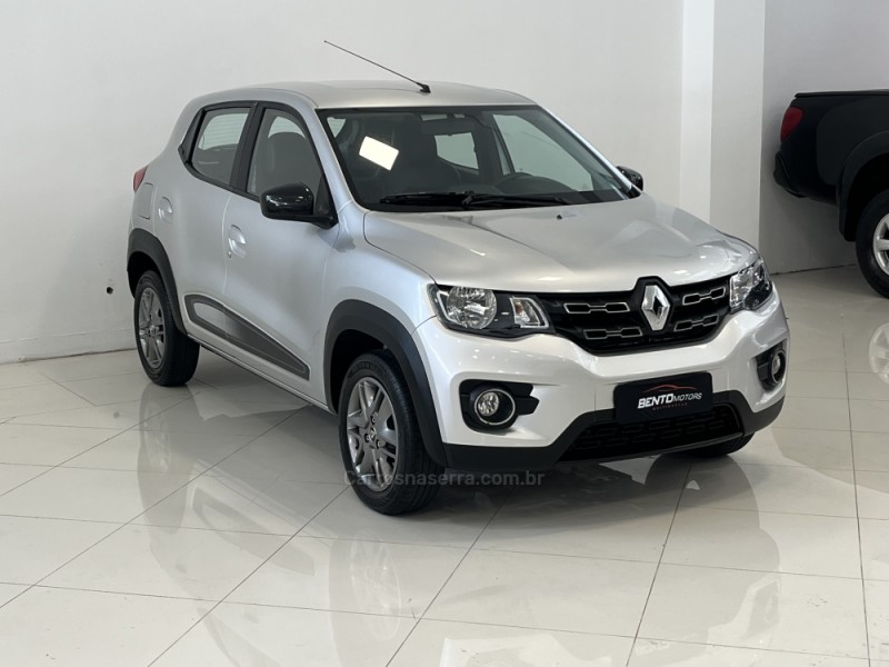 KWID 1.0 12V SCE FLEX INTENSE MANUAL - 2019 - BENTO GONçALVES