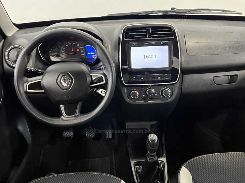 KWID 1.0 12V SCE FLEX INTENSE MANUAL - 2019 - BENTO GONçALVES