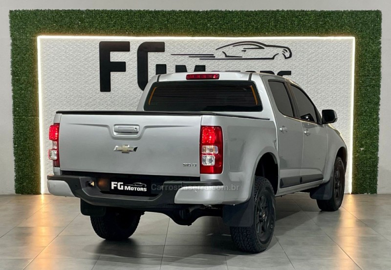 S10 2.4 LT 4X2 CD 8V FLEX 4P MANUAL - 2014 - NOVO HAMBURGO