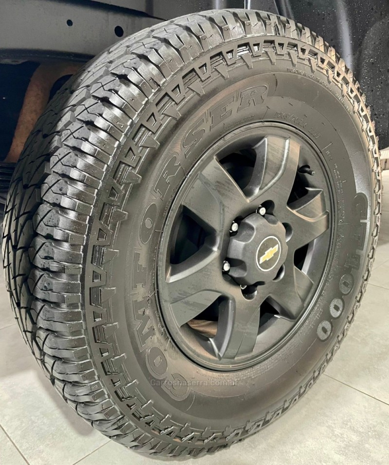S10 2.4 LT 4X2 CD 8V FLEX 4P MANUAL - 2014 - NOVO HAMBURGO