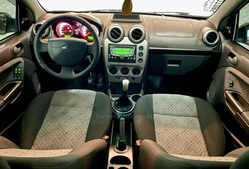 FIESTA 1.6 MPI CLASS HATCH 8V FLEX 4P MANUAL - 2012 - NOVO HAMBURGO