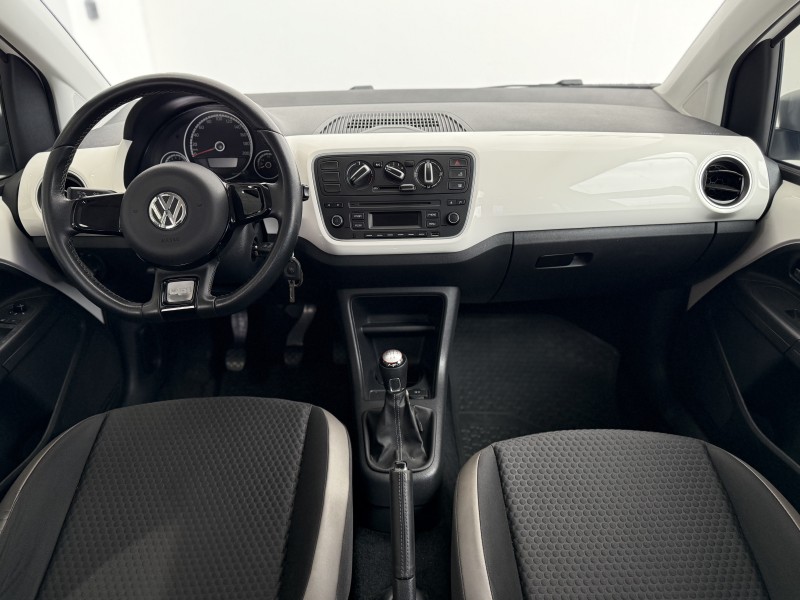 UP 1.0 CROSS T.FLEX 12V 4P MANUAL - 2015 - CAXIAS DO SUL