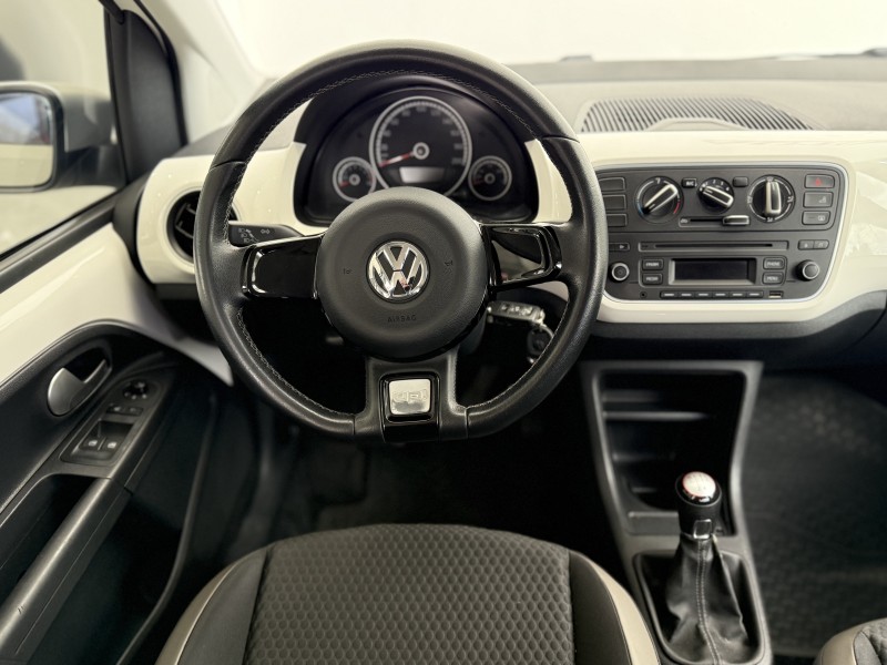 UP 1.0 CROSS T.FLEX 12V 4P MANUAL - 2015 - CAXIAS DO SUL