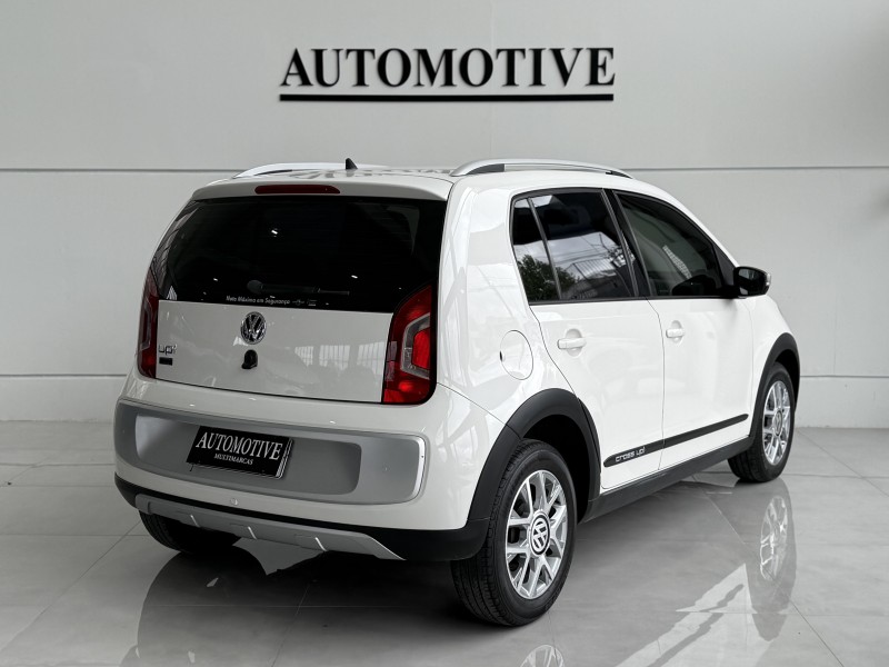 UP 1.0 CROSS T.FLEX 12V 4P MANUAL - 2015 - CAXIAS DO SUL