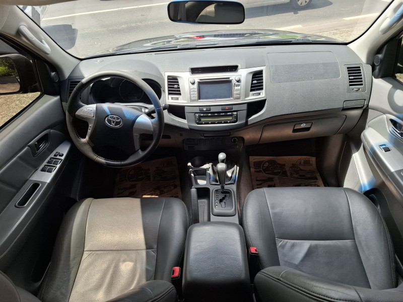HILUX 2.7 SRV 4X4 CD 16V FLEX 4P AUTOMÁTICO - 2013 - FARROUPILHA