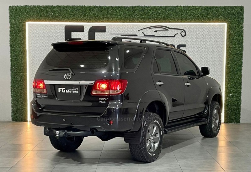 HILUX SW4 3.0 SR 4X4 16V TURBO INTERCOOLER DIESEL 4P AUTOMÁTICO - 2006 - NOVO HAMBURGO