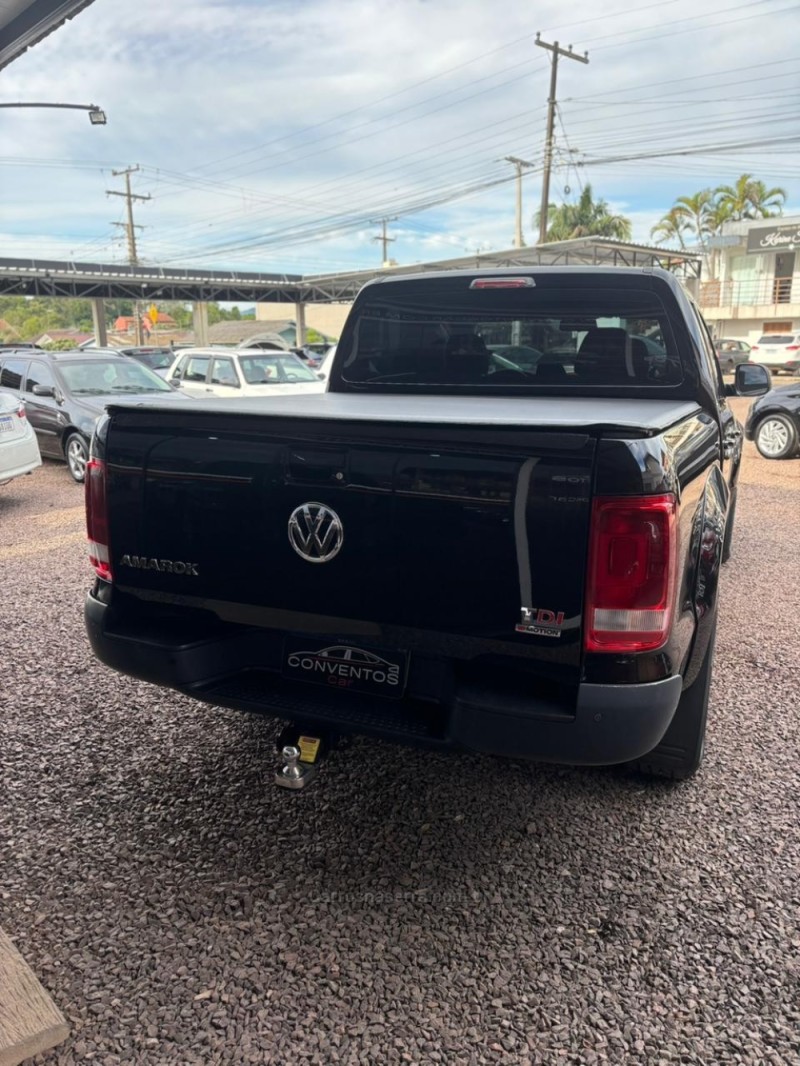 AMAROK 2.0 TRENDLINE 4X4 CD 16V TURBO INTERCOOLER DIESEL 4P AUTOMÁTICO - 2018 - LAJEADO