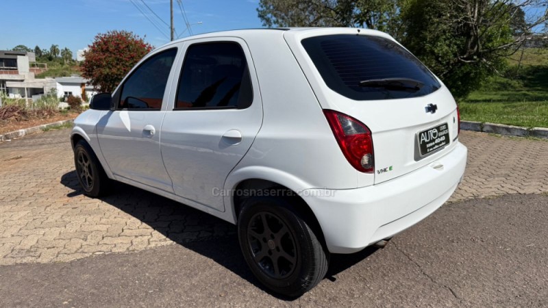 CELTA 1.0 MPFI LT 8V FLEX 4P MANUAL - 2012 - DOIS IRMãOS