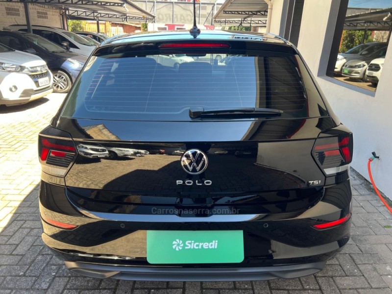 POLO 1.0 170 TSI 12V HIGHLINE FLEX 4P AUTOMÁTICO - 2023 - NOVO HAMBURGO