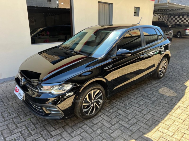 POLO 1.0 170 TSI 12V HIGHLINE FLEX 4P AUTOMÁTICO - 2023 - NOVO HAMBURGO