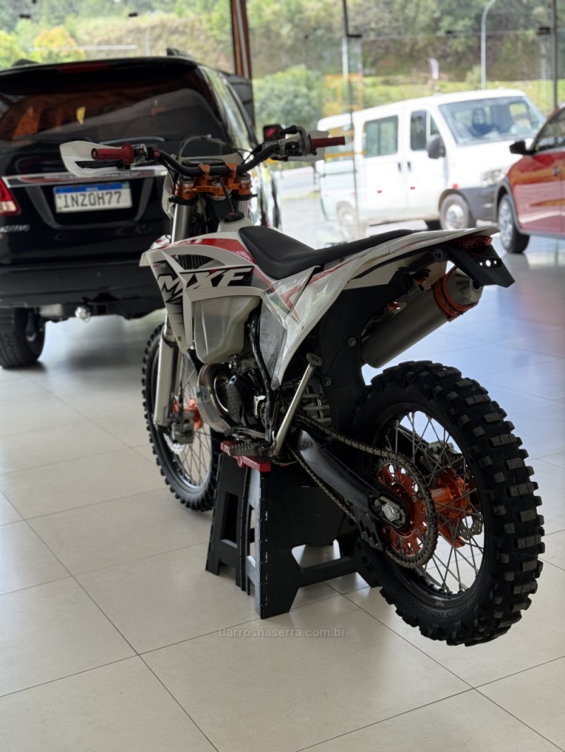 300 TS  - 2023 - FARROUPILHA