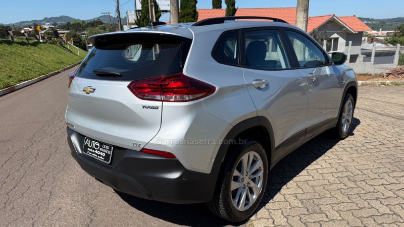 TRACKER 1.0 12V LTZ TURBO FLEX 4P AUTOMÁTICO - 2022 - DOIS IRMãOS