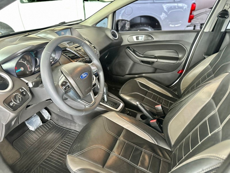 FIESTA 1.6 SE HATCH 16V FLEX 4P AUTOMÁTICO - 2015 - CAXIAS DO SUL