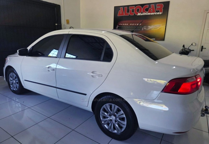 VOYAGE 1.6 MI TRENDLINE 8V FLEX 4P MANUAL - 2018 - CAMPO BOM