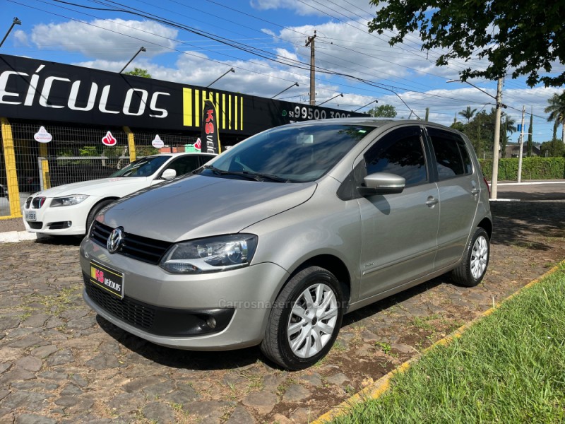 FOX 1.0 MI TREND 8V FLEX 4P MANUAL - 2014 - DOIS IRMãOS