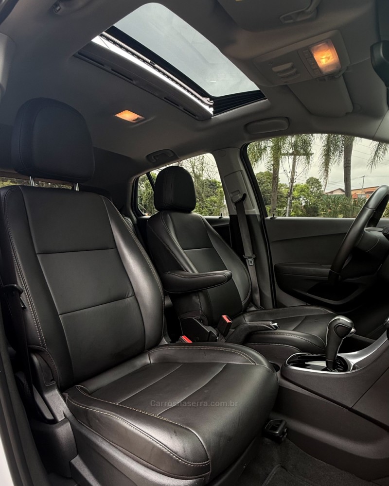 TRACKER 1.4 16V TURBO FLEX PREMIER AUTOMÁTICO - 2018 - NOVO HAMBURGO