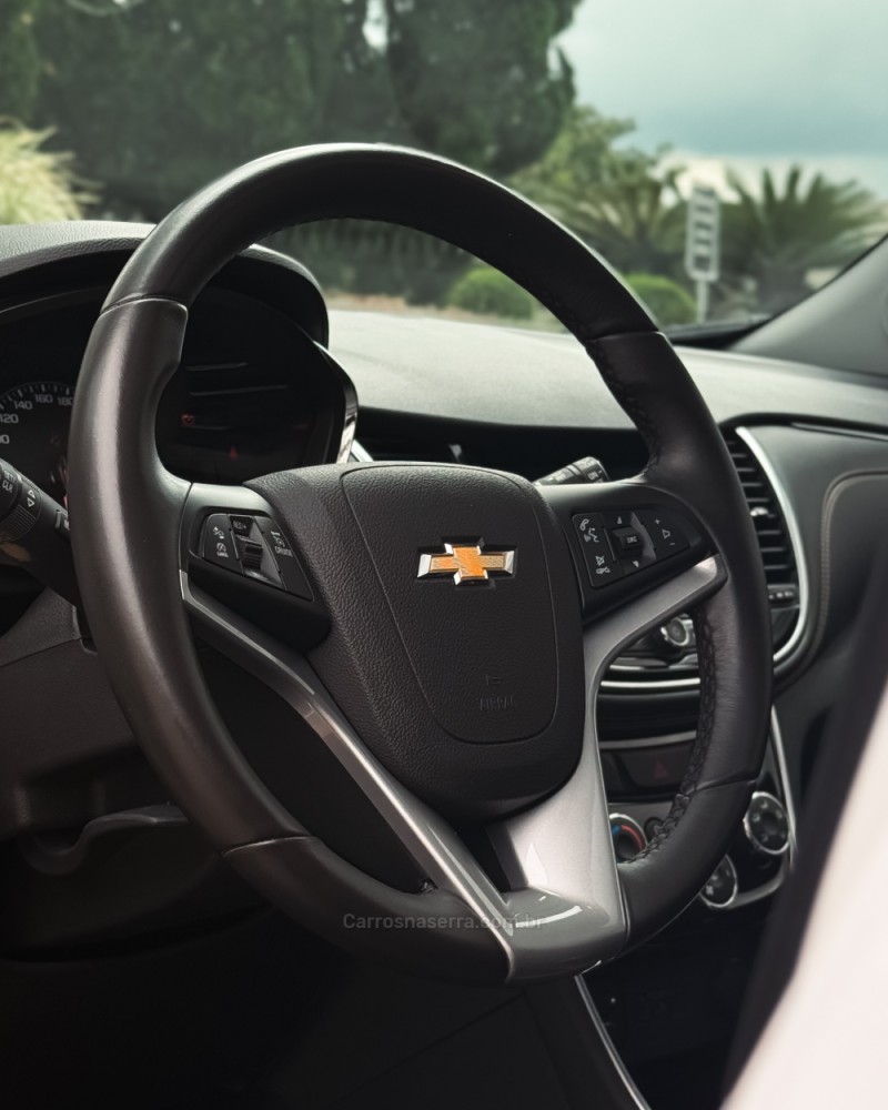 TRACKER 1.4 16V TURBO FLEX PREMIER AUTOMÁTICO - 2018 - NOVO HAMBURGO
